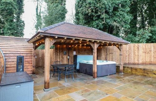 Melbourne House | Park View Lodge