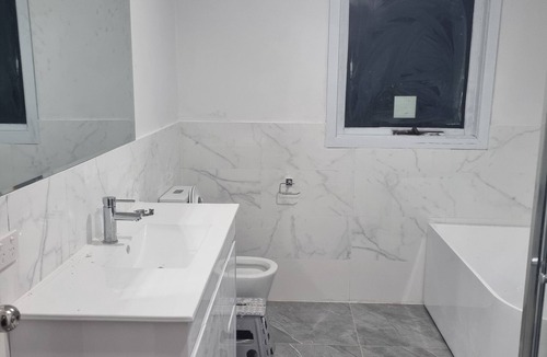 Mulgrave House | Park Villa in Mulgrave