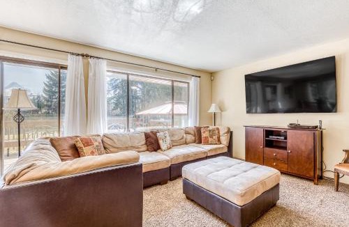 Parkdale House | Parkdale Forest Paradise