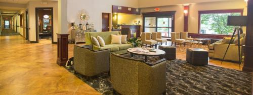 Bloomington Hotel | Parke Regency Hotel & Conference Center