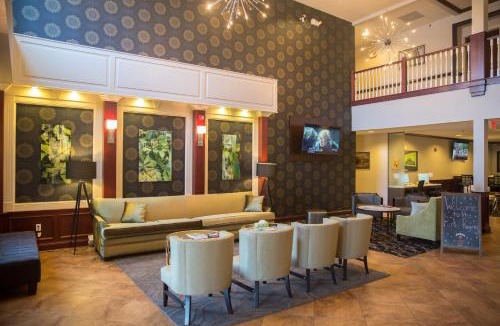 Bloomington Hotel | Parke Regency Hotel & Conference Center
