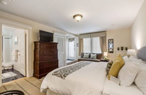 Castro District Bed & Breakfast | Parker Guest House San Francisco