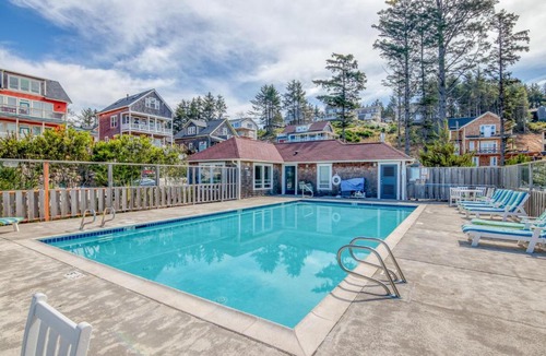 Olivia Beach House | Parker House