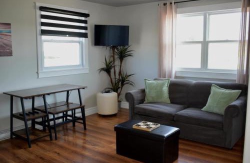 Triton Hotel | Parkers Bluewater Inn