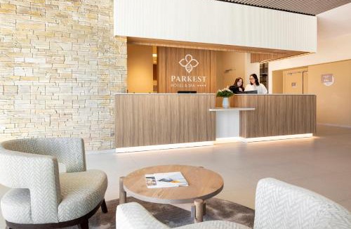 Genas Hotel | Parkest Hôtel & Spa