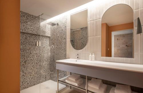 Genas Hotel | Parkest Hôtel & Spa
