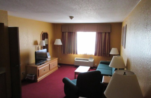 Clinton Hotel | Parkfield Inn