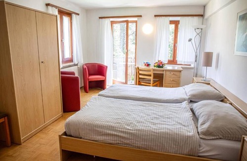 Losone Hotel | Parkhotel Emmaus - Casa Rustico