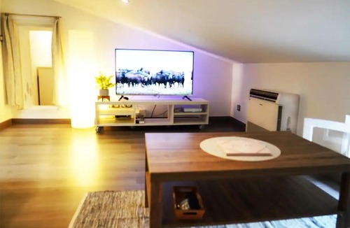 Bas-Vernet Apartment | Parking rue gratuit Centre ville Wifi offert