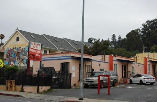 Oakland Hotel | Parklane Motel
