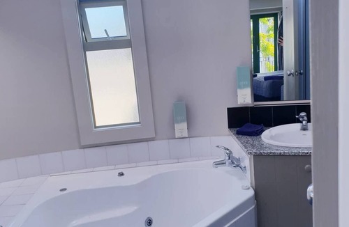 Greenlane - Ellerslie Hotel | Parklane Motor Lodge