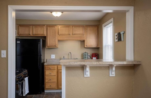 West Seneca Apartment | Parkside 1BR: Spacious, Quiet, Covered Parking