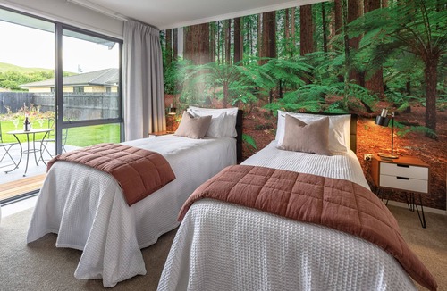 Ngongotaha Bed & Breakfast | Parkside Boutique Lodge