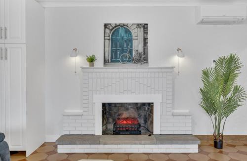 Ruthven Apartment | Parkside Flat #5 - Seacliff Beach Suites