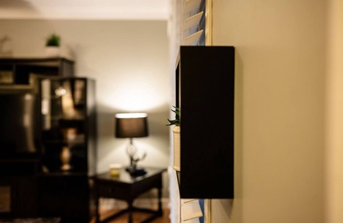 Welland House | Parkside Getaway -12 Minutes From Niagara Falls