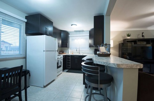 Welland House | Parkside Getaway -12 Minutes From Niagara Falls