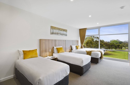 Belmont Hotel | Parkside Motel Geelong