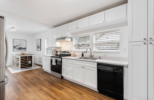 Kenton House | Parkside PDX Cottage