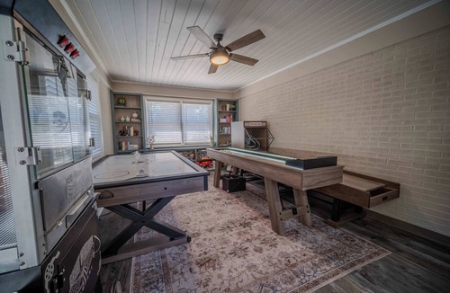 Clarkdale House | Parkside Place: Spacious 3BR Home with Game Room & Grill