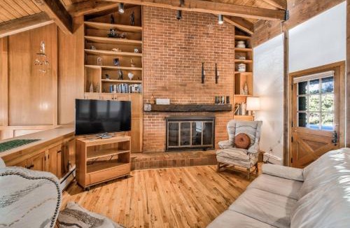 East Colorado Springs Ski Chalet | Parkside