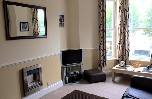 Plymouth Apartment | Parkview Apartment