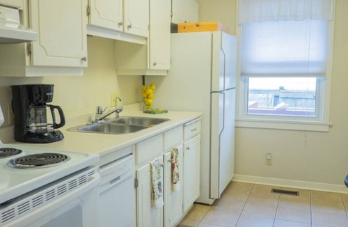 Old Town Historic District House | Parkview Cottage, Cozy Getaway