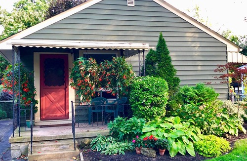 Old Town Historic District House | Parkview Cottage, Cozy Getaway