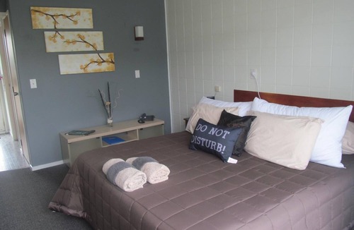 Dargaville Hotel | Parkview Motel