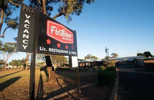 Parkes Hotel | Parkview Motor Inn