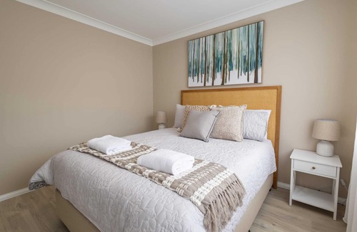 Dubbo House | Parkview - Pool, Ultimate Entertainer