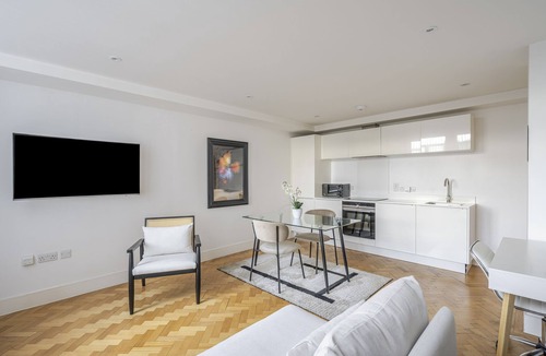 Great Baddow Apartment | Parkway House