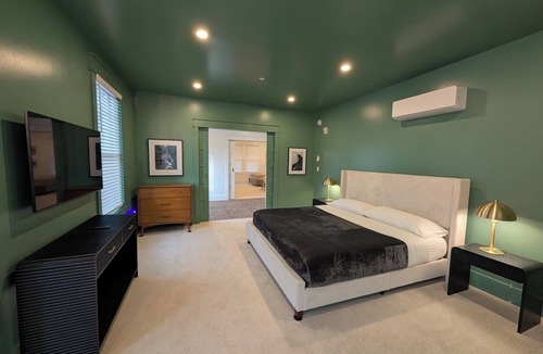 Goshen Bed & Breakfast | Parkway House Goshen Bed & Breakfast Suite #2