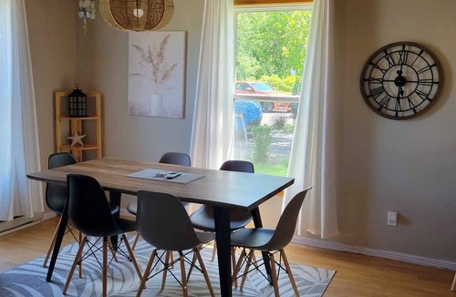 Pointe-du-Chene Cottage | Parlee Beach house on Gary