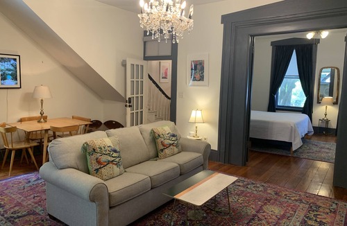 Historic District - North Apartment | Parlor Apartment on Abercorn: Facing Colonial Park