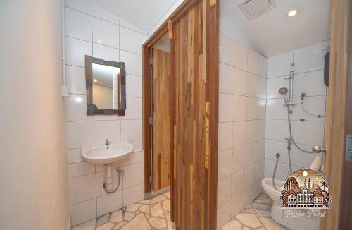 Taman Jubilee Hotel | Parlor Hotel