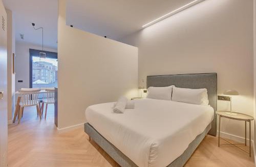 Azpilagana Apartment | Parque central A by Clabao