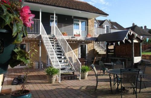 South Perrott Bed & Breakfast | Parrett Hotel