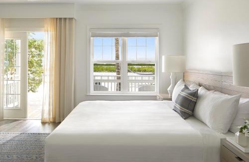 Key West Resort | Parrot Key Hotel & Villas