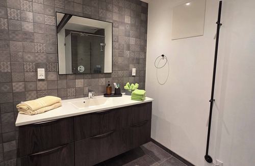 Aabenraa Municipality Bed & Breakfast | Parrot Place B&B more than just a room!