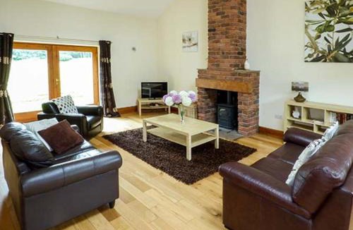 Lancaster House | Parsley Cottage