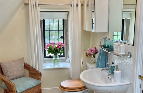 Badminton Bed & Breakfast | Parsonage House