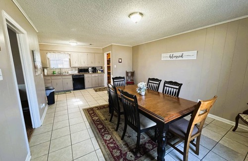 Sherwood House | Parsonage House in Sherwood