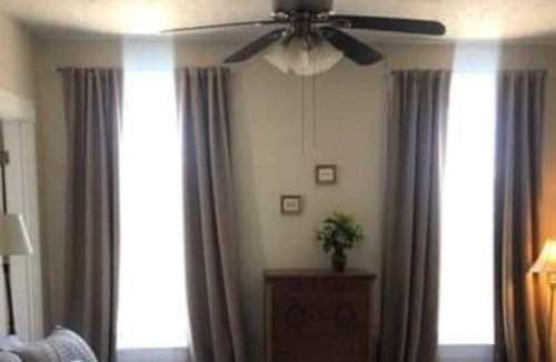 Paris House | Parsonage of Paris in the heart of Horse Country - 15 min from Lexington, KY