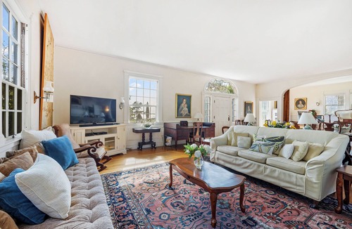 Kennebunk House | Parsons Beach Front Secluded Escape