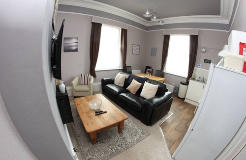 Sandown Apartment | Parterre Holiday Apartments