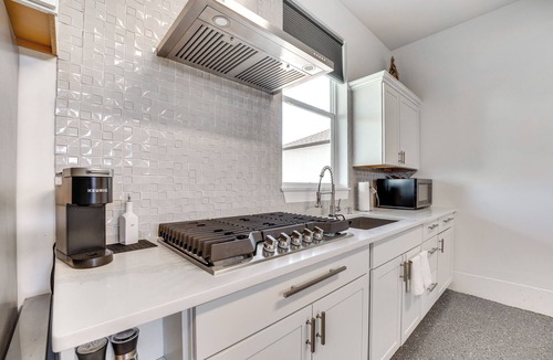 West Pasco Apartment | Pasco Studio Vacation Rental w/Private Patio!