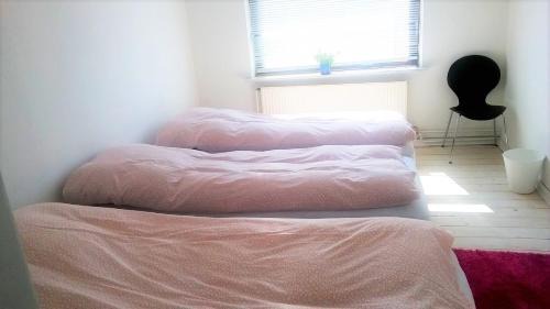 Kolind Bed & Breakfast | Pasescia Bed and Breakfast.