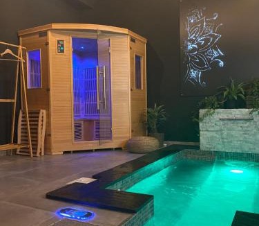 Calais City Center House | Pasithéa Loft Spa Privatif