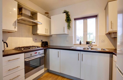 Cambridge Apartment | Pass the Keys | Stylish and Modern Flat with Free Parking