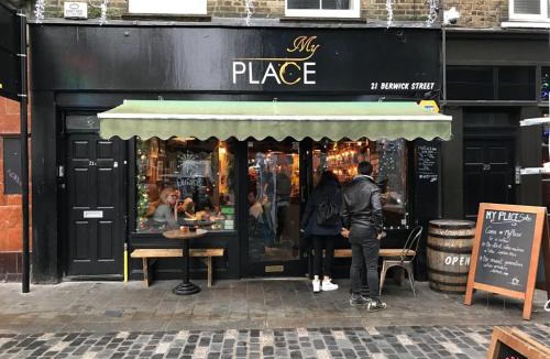 Soho Apartment | Pass the Keys Stylish 1 bed Soho Flat